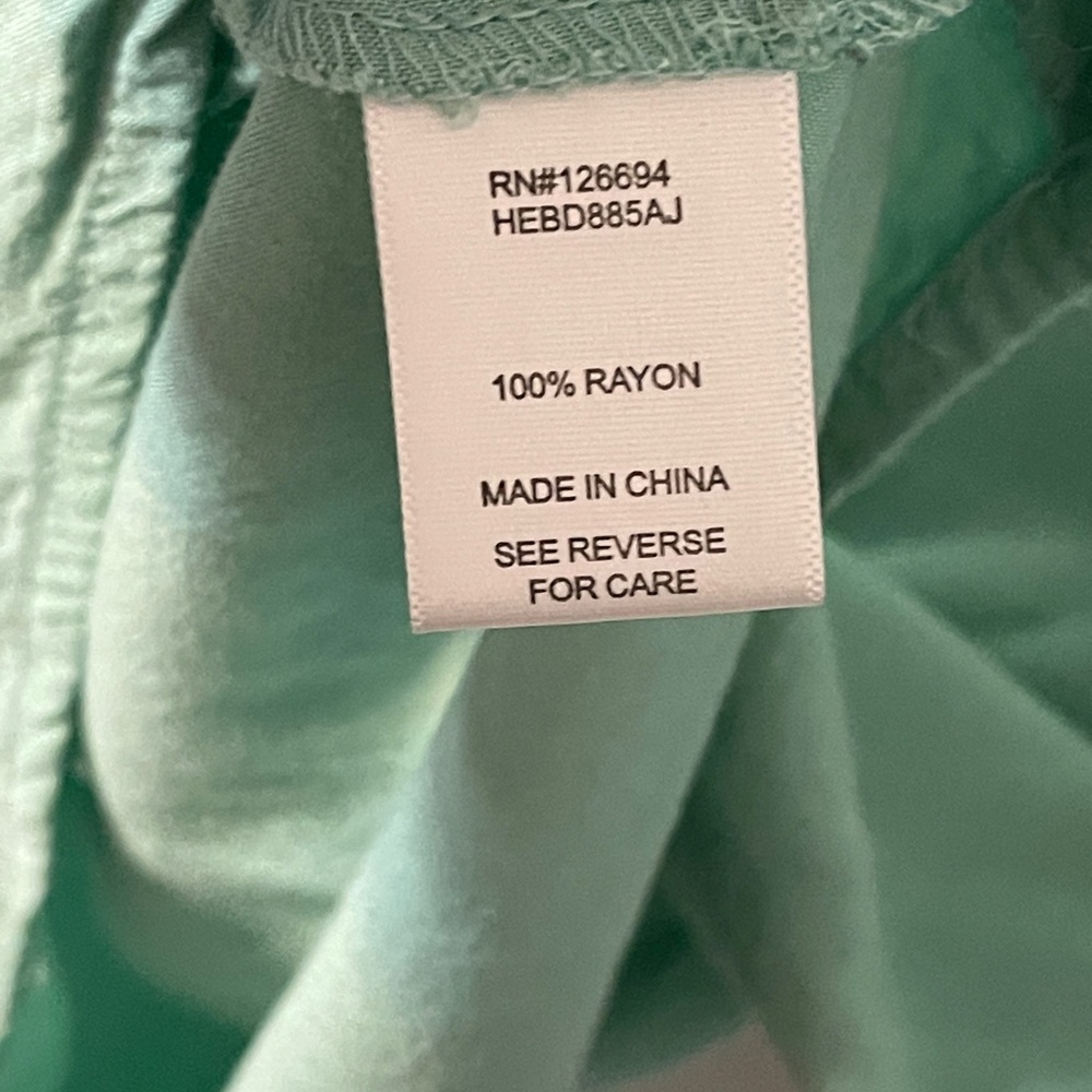 Light Green Women's Midi Dress - Classic Puff Sleeve Large - Picture 6 of 7